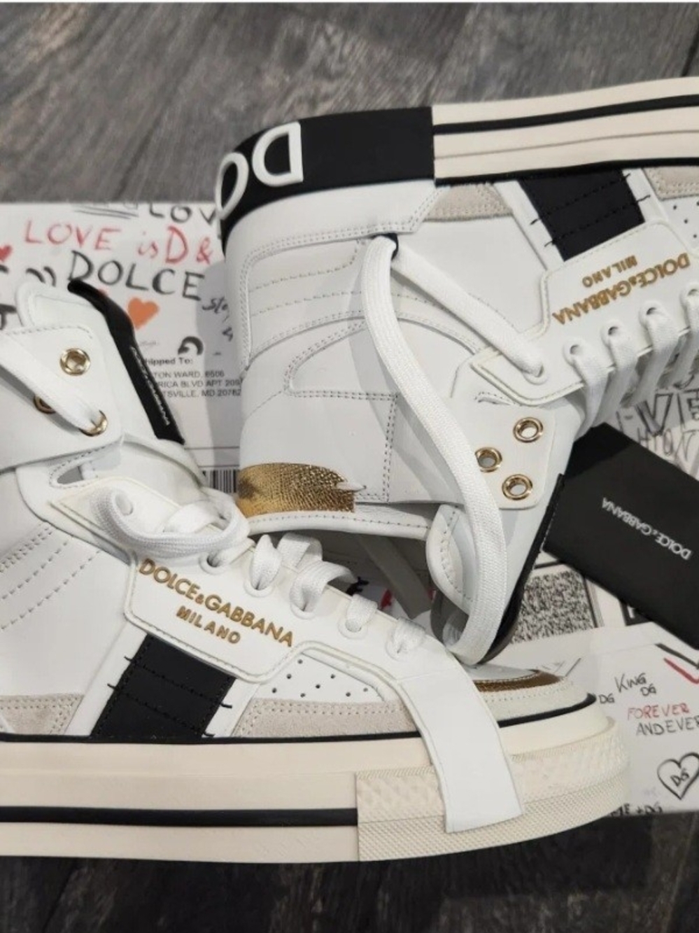 Dolce & Gabbana White Sneakers with Black Panels and Gold Logo